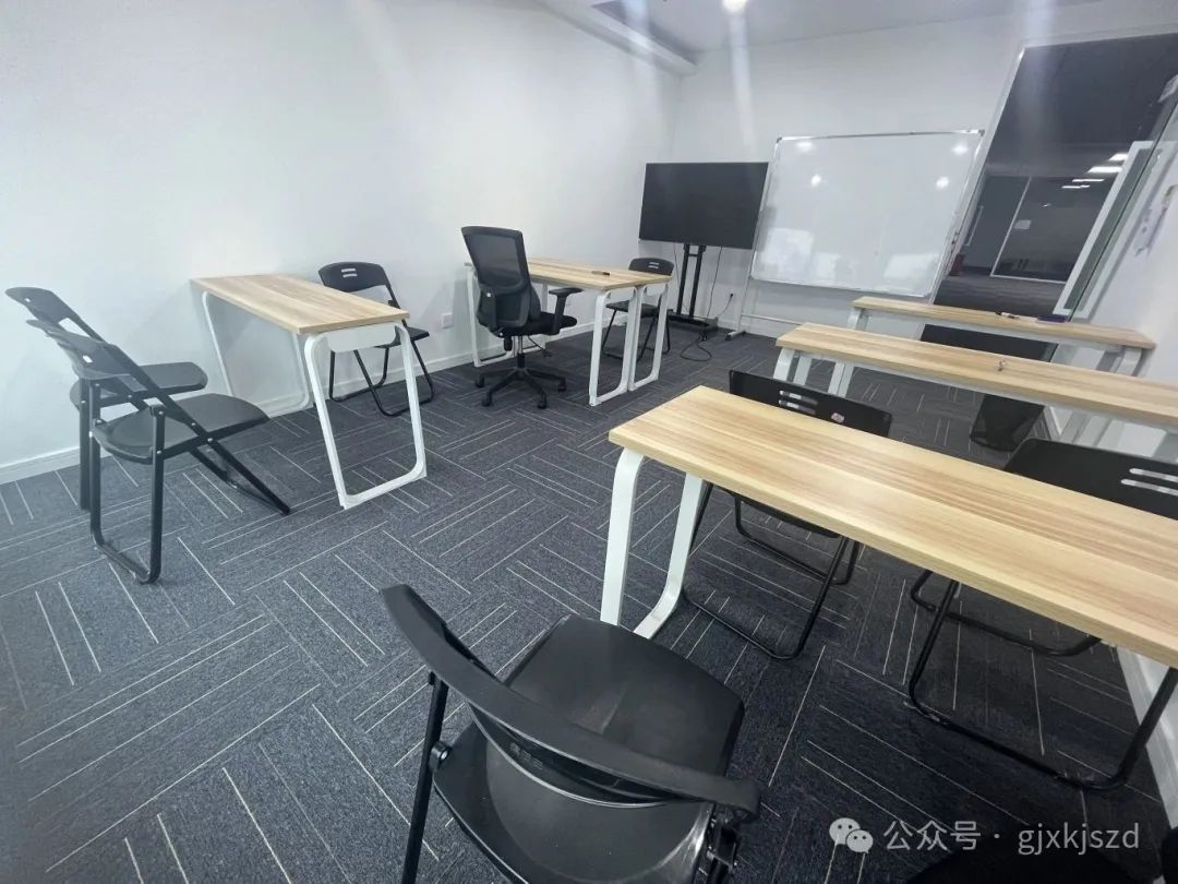 校区4.JPG